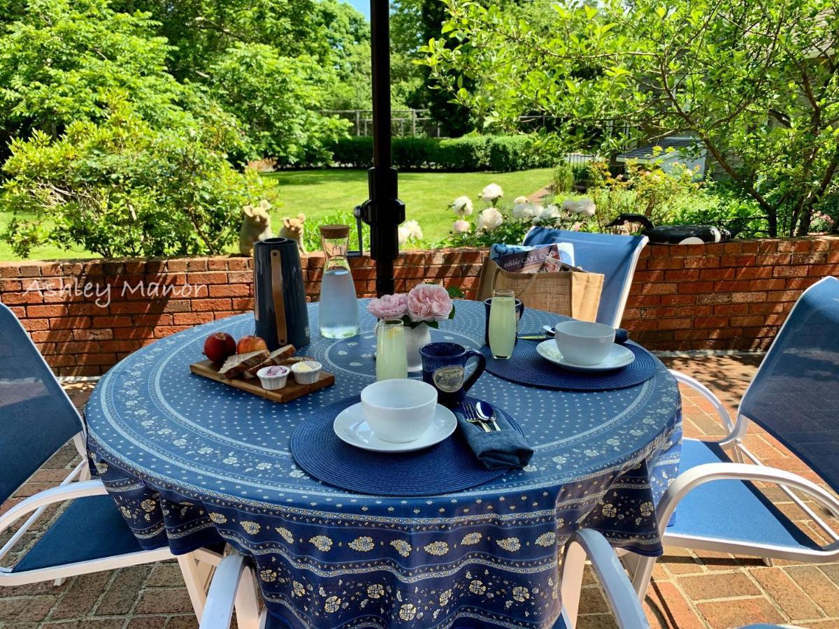 Bed and Breakfast Ashley Manor Барнстейбл Экстерьер фото